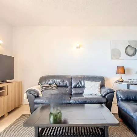 Ocean Bliss - Panoramic Sea View - 20m To - 2 Swimming Pools - Private Parking Apartment *