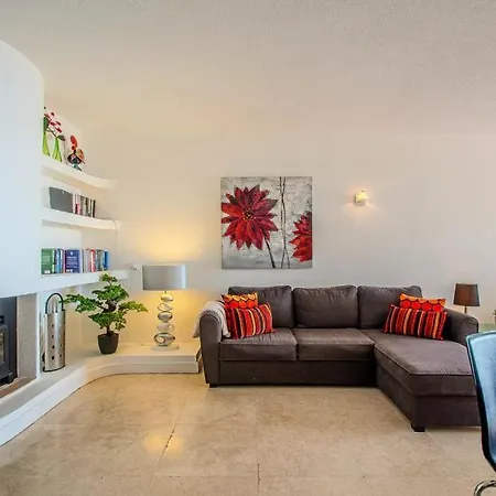 Ocean Bliss - Panoramic Sea View - 20m To - 2 Swimming Pools - Private Parking Apartment Albufeira