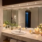 Апартаменты Ocean Bliss - Panoramic Sea View - 20m To - 2 Swimming Pools - Private Parking Албуфейра