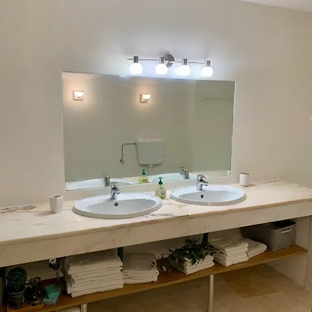 Apartment Ocean Bliss - Panoramic Sea View - 20m To - 2 Swimming Pools - Private Parking